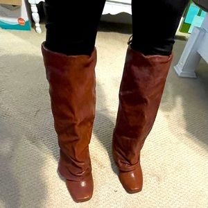 Adorable boots! (Brand and size are missing, I believe size 8)